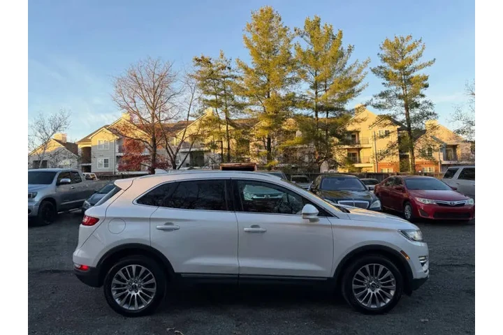 $11990 : 2017 MKC Reserve image 7