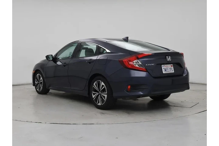 $17998 : Honda Civic 2016 EX-T 4dr Se image 2