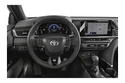$30547 : Toyota Camry 2025 SE 4dr Sed thumbnail