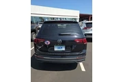 $25930 : Volkswagen Tiguan 2024 SE 4d thumbnail