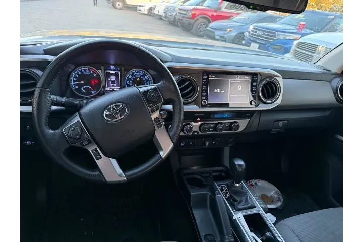 $35800 : Toyota Tacoma 2023 4x4 Trail image 5