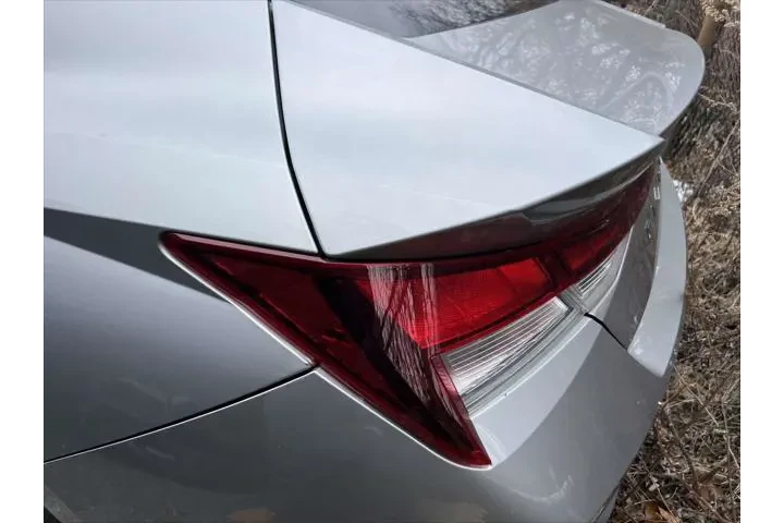 $18495 : Hyundai ELANTRA 2021 SEL 4dr image 5