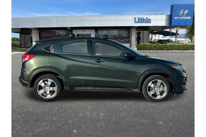 $10599 : Honda HR-V 2017 AWD LX 4dr C image 9
