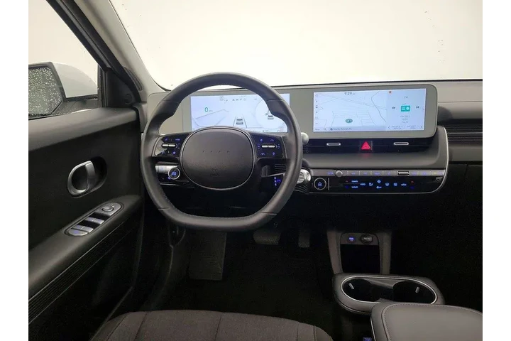 $23998 : Hyundai IONIQ 5 2022 SE 4dr image 10