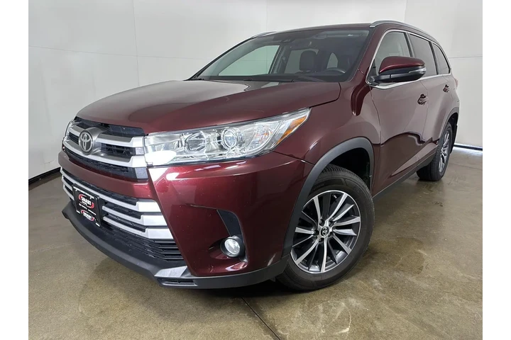 $27997 : Silver Certified 2019 Highlan image 1