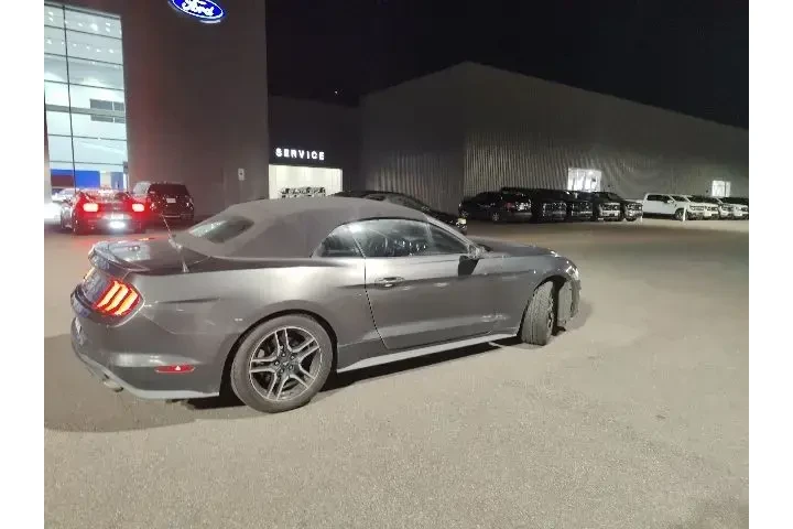 $15999 : Ford Mustang 2018 EcoBoost P image 3