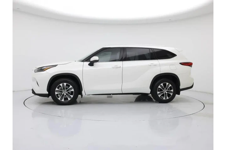 $39998 : Toyota Highlander 2021 AWD X image 3