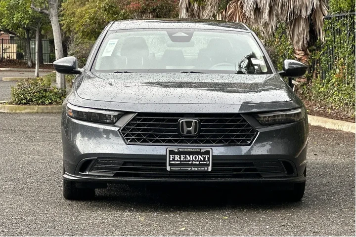 $24588 : Honda Accord 2024 EX 4dr Sed image 8