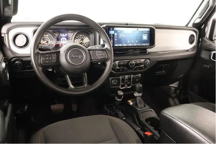 $39623 : Jeep Gladiator 2025 4x4 Big image 2