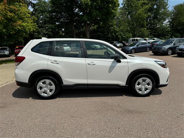 $18998 : 2020 Forester Base Trim Level image 8