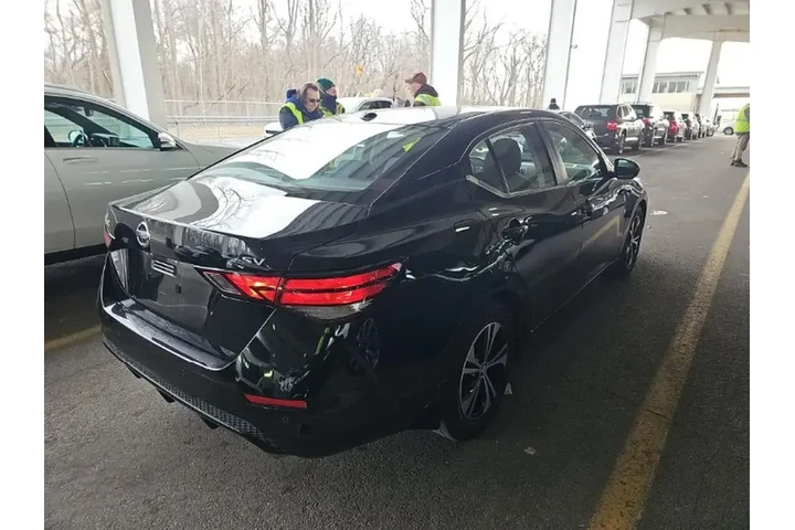 $17490 : Nissan Sentra 2023 SV 4dr Se image 4