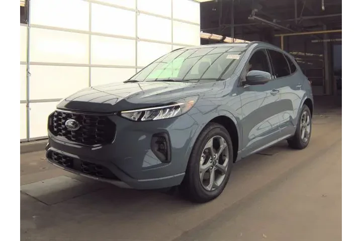 $32990 : Ford Escape 2024 AWD ST-Line image 1