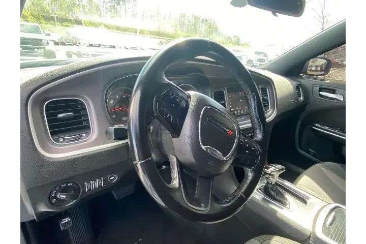 $21989 : Dodge Charger 2022 SXT 4dr S image 9
