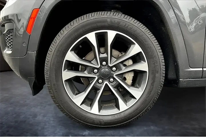 $28293 : Jeep Grand Cherokee 2022 4x4 image 9