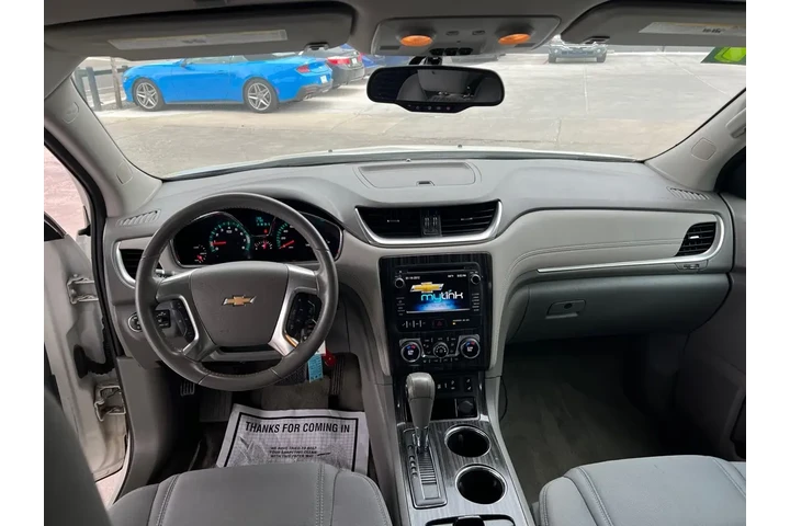 2014 Traverse 2LT FWD image 9