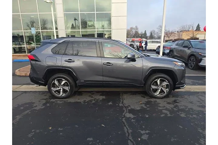 $29995 : Toyota RAV4 Prime 2022 AWD S image 3
