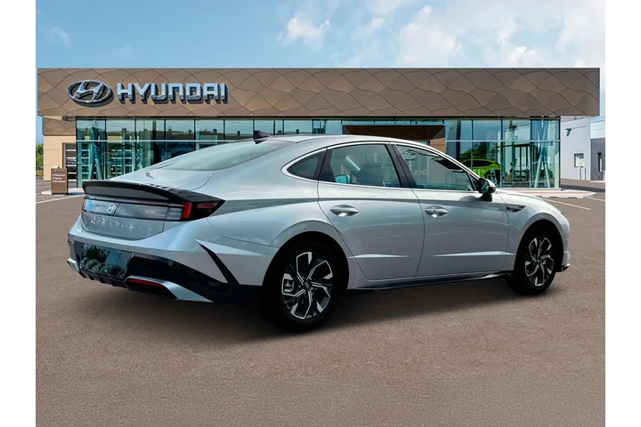 $21892 : Hyundai SONATA 2025 AWD SEL image 8
