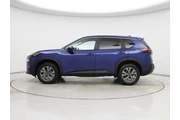 $20998 : Nissan Rogue 2023 SV 4dr Cro thumbnail