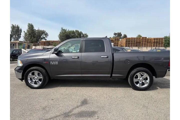 $19999 : 2016 RAM 1500 SLT image 9