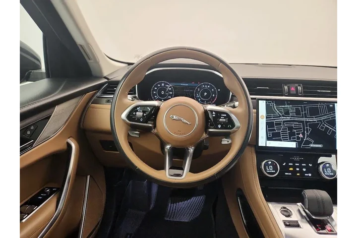 $32998 : Jaguar F-PACE 2021 AWD P250 image 10