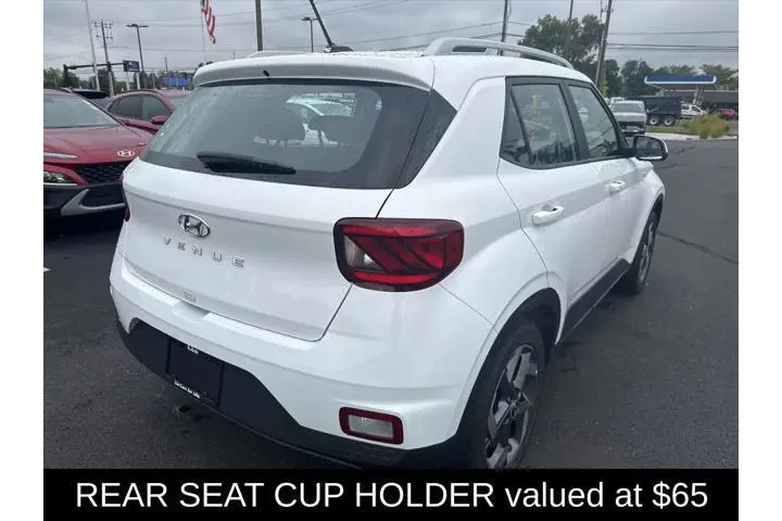 $20495 : Hyundai VENUE 2024 SEL 4dr C image 6