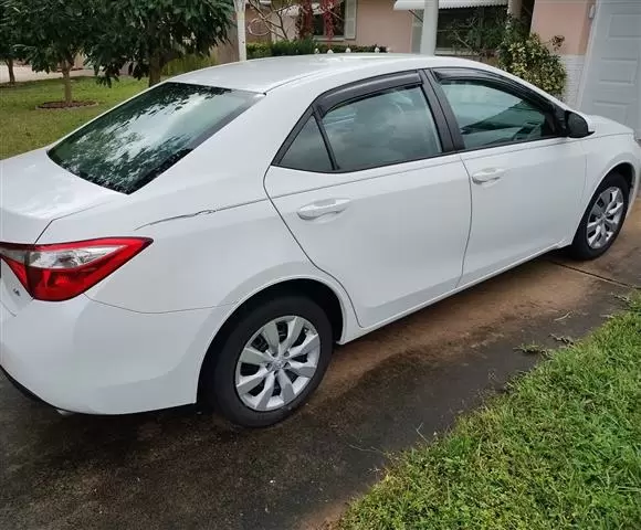 $7900 : 2016 Corolla LE Clean Title image 3