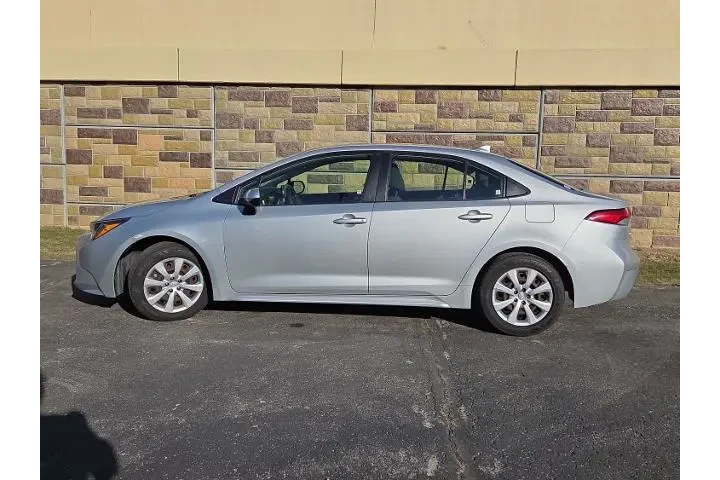 $16655 : Toyota Corolla 2020 LE 4dr S image 9