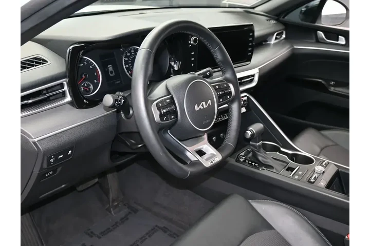 $22996 : Kia K5 2024 GT-Line 4dr Seda image 10
