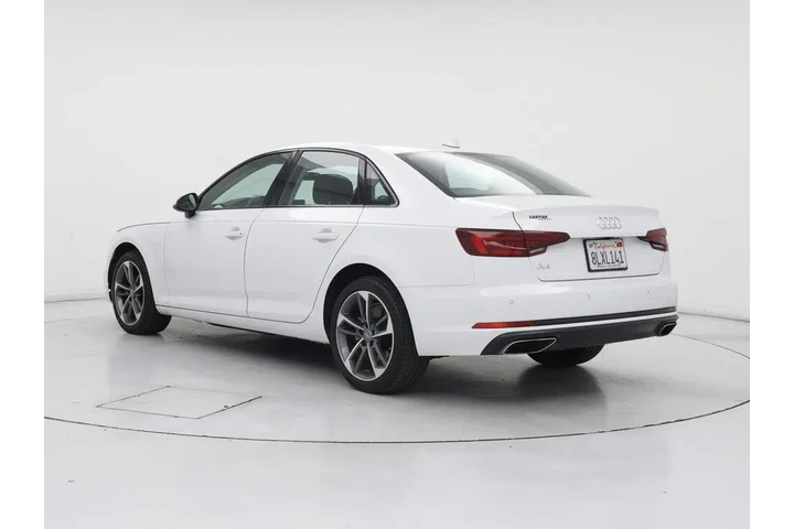 $20998 : Audi A4 2019 Titanium 40 TFS image 2