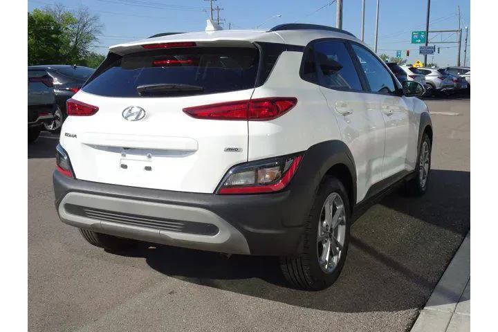 $23139 : Hyundai KONA 2023 AWD SEL 4d image 5