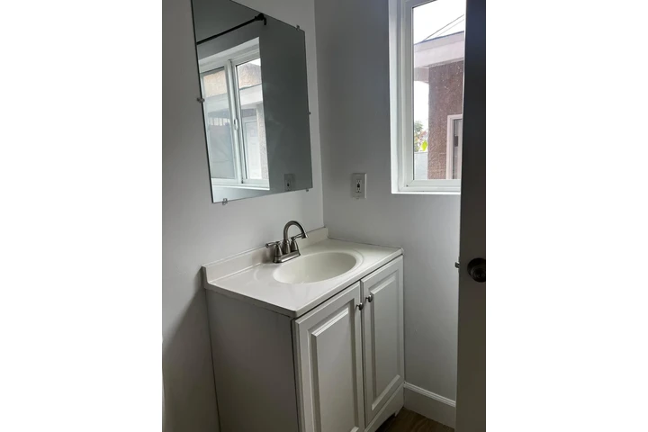 $3200 : Casa de 3 dormitorios y 2 baño image 7