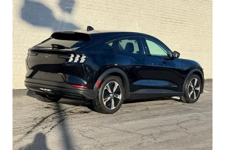 $22494 : Ford Mustang Mach-E 2022 AWD image 5