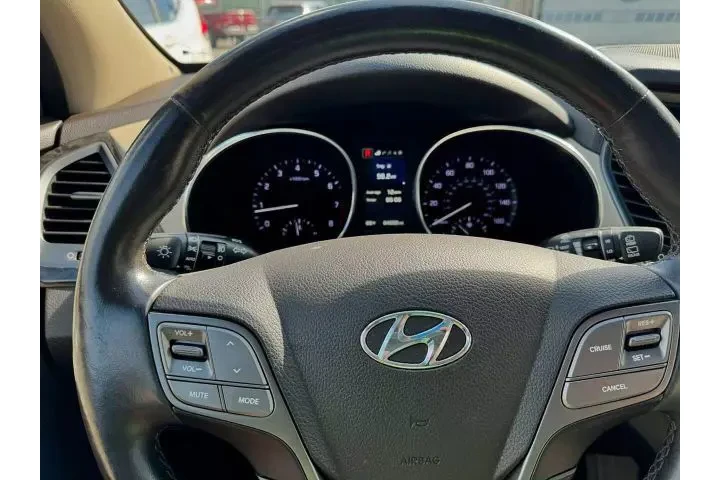 2017 HYUNDAI SANTA FE SPORT20 image 8