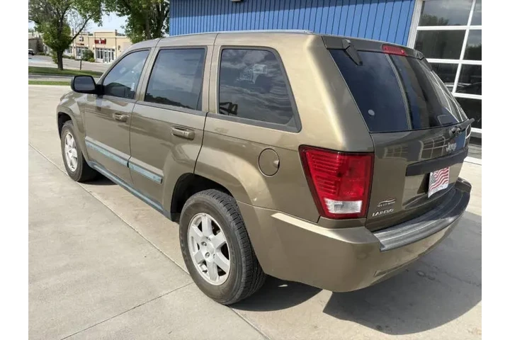 $5990 : 2008 Grand Cherokee Laredo image 9
