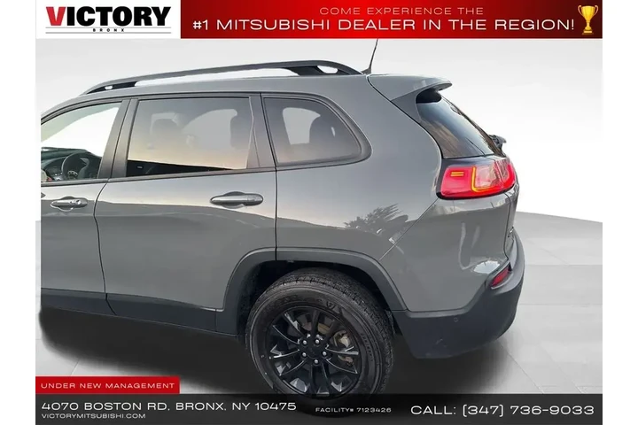 $17545 : Jeep Cherokee 2023 4x4 Altit image 7