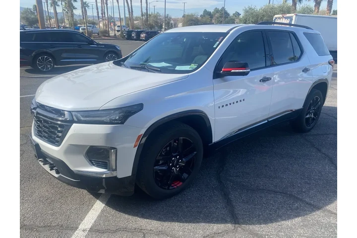 $33930 : Chevrolet Traverse 2023 Prem image 1