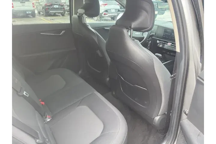 $20988 : Kia Niro 2023 LX 4dr Crossov image 9