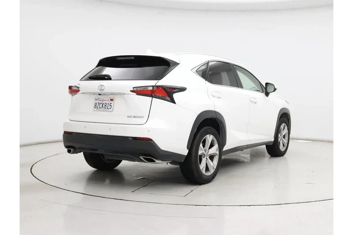 $22998 : Lexus NX 200t 2017 4dr Cross image 8