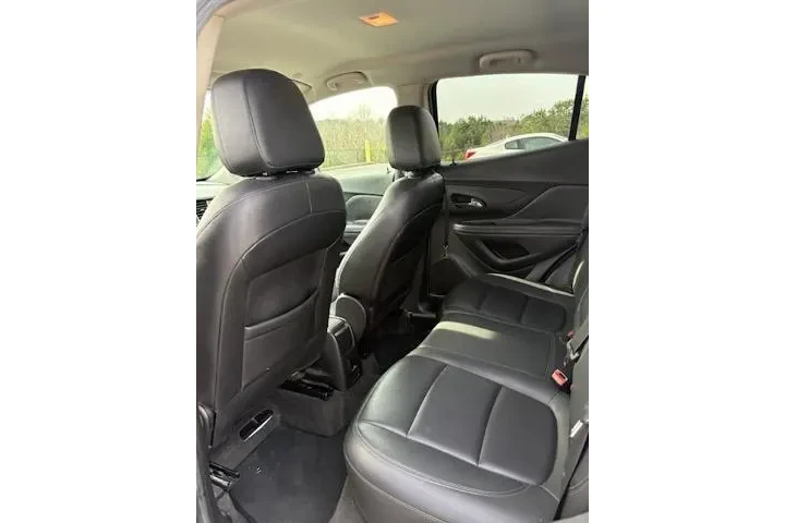 $9850 : Buick Encore 2017 Essence 4d image 6