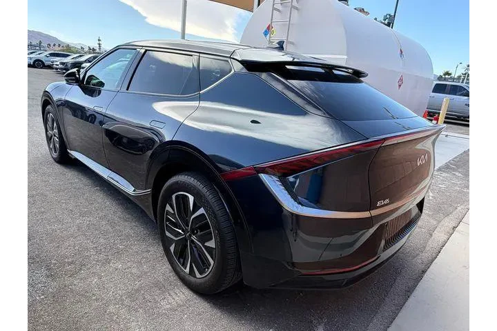 $25988 : Kia EV6 2023 Wind 4dr Crosso image 3