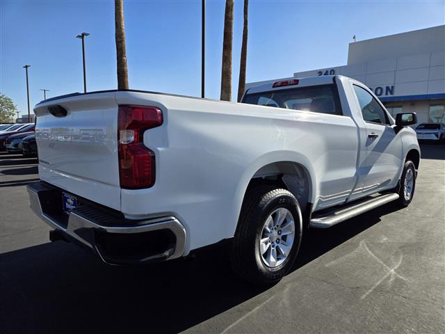 $29896 : Pre-Owned 2023 Silverado 1500 image 6