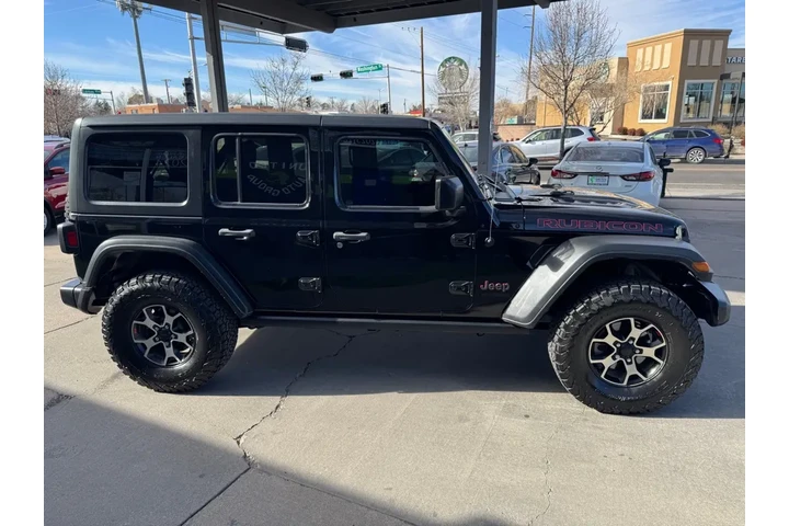 2020 Wrangler Unlimited Rubic image 4