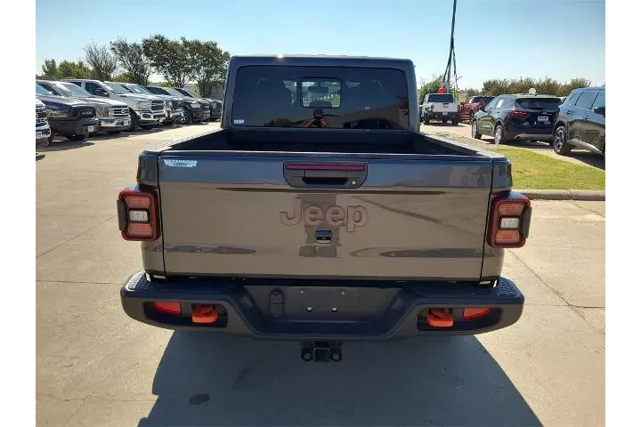 $37863 : Jeep Gladiator 2023 4x4 Moja image 4