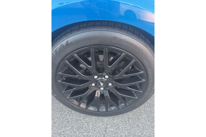 $27500 : Ford Mustang 2020 GT 2dr Fas image 8