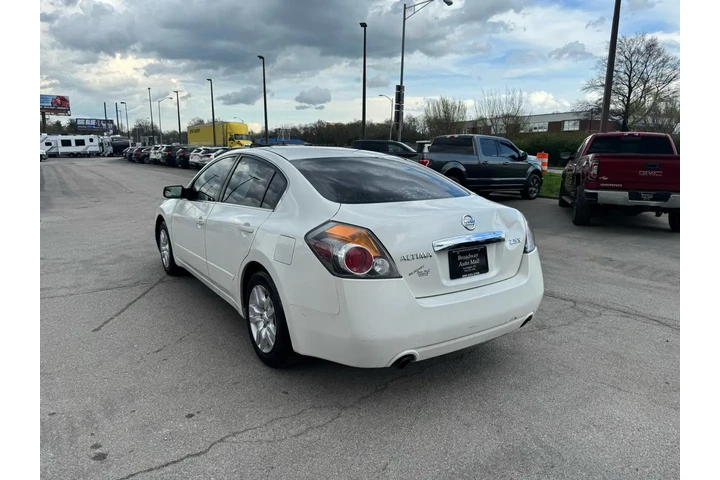 $1980 : 2012 Altima 4dr Sdn I4 CVT 2. image 4