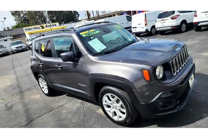 $10999 : 2018 Renegade image 7