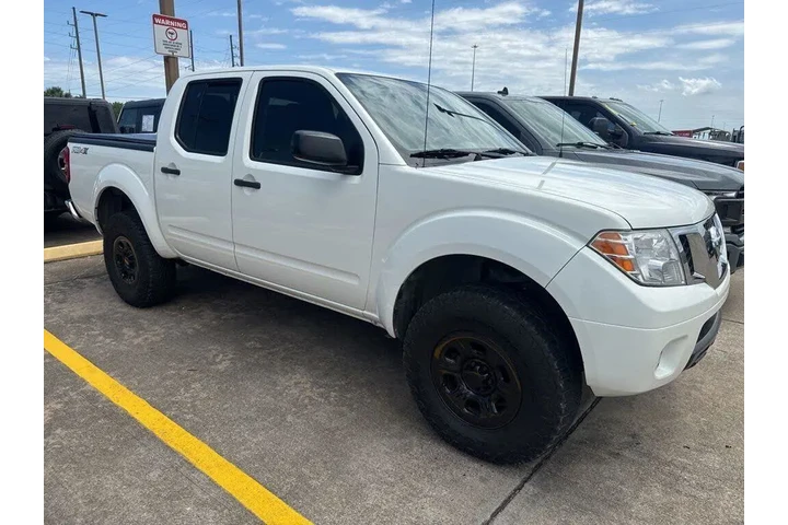 $18825 : Nissan Frontier 2019 4x4 S 4 image 1