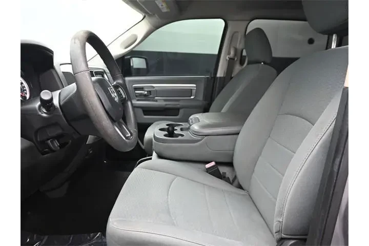 $22547 : Ram 1500 Classic 2020 4x4 SL image 7