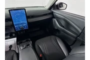 $35500 : Ford Mustang Mach-E 2024 AWD thumbnail
