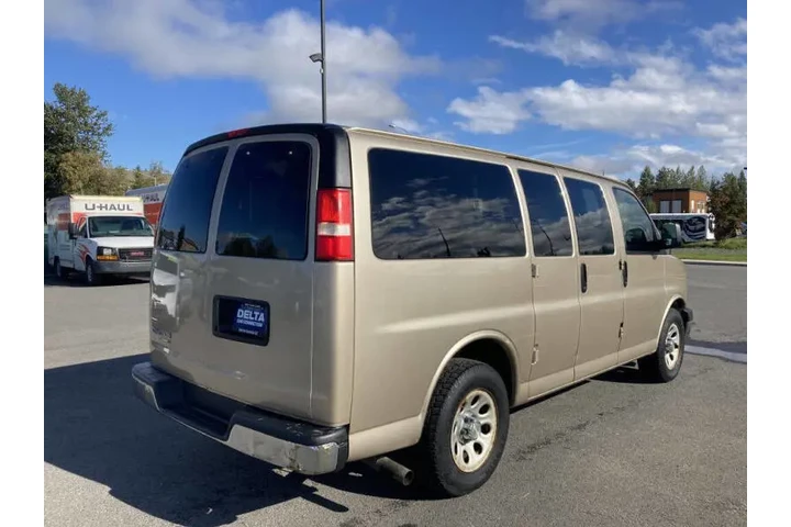 $28999 : 2009 Express image 6